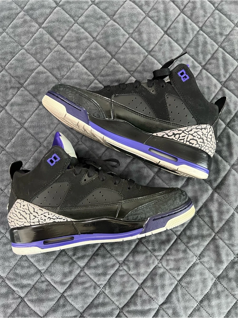 Air Jordan Son of Mars Sneakers Shoes Boys Youth 5.5 Low Grape Ice